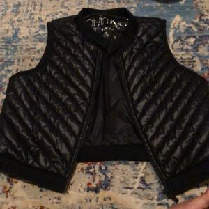 Calvin Klein performance bubble vest with draw string collar medium women’s